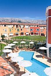 Apts Park And Suites Village Rousset-aix En P